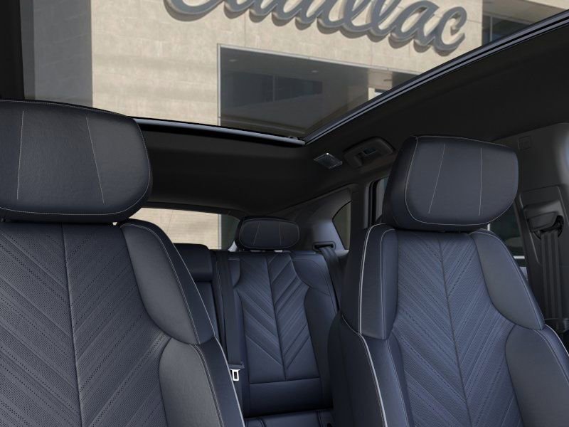 New 2025 Cadillac Optiq Luxury 2 AWD/4WD image 24