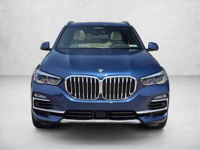 Used 2021 BMW X5 xDrive45e w/ Executive Package 3 AWD/4WD image 2
