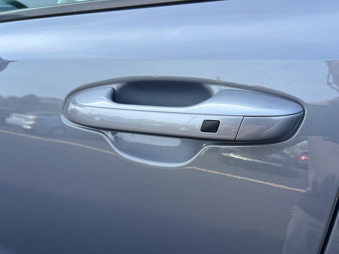 Used 2023 Kia Sorento S image 16