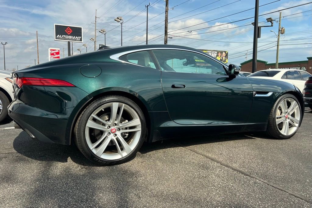 Used 2016 Jaguar F-TYPE Coupe image 8