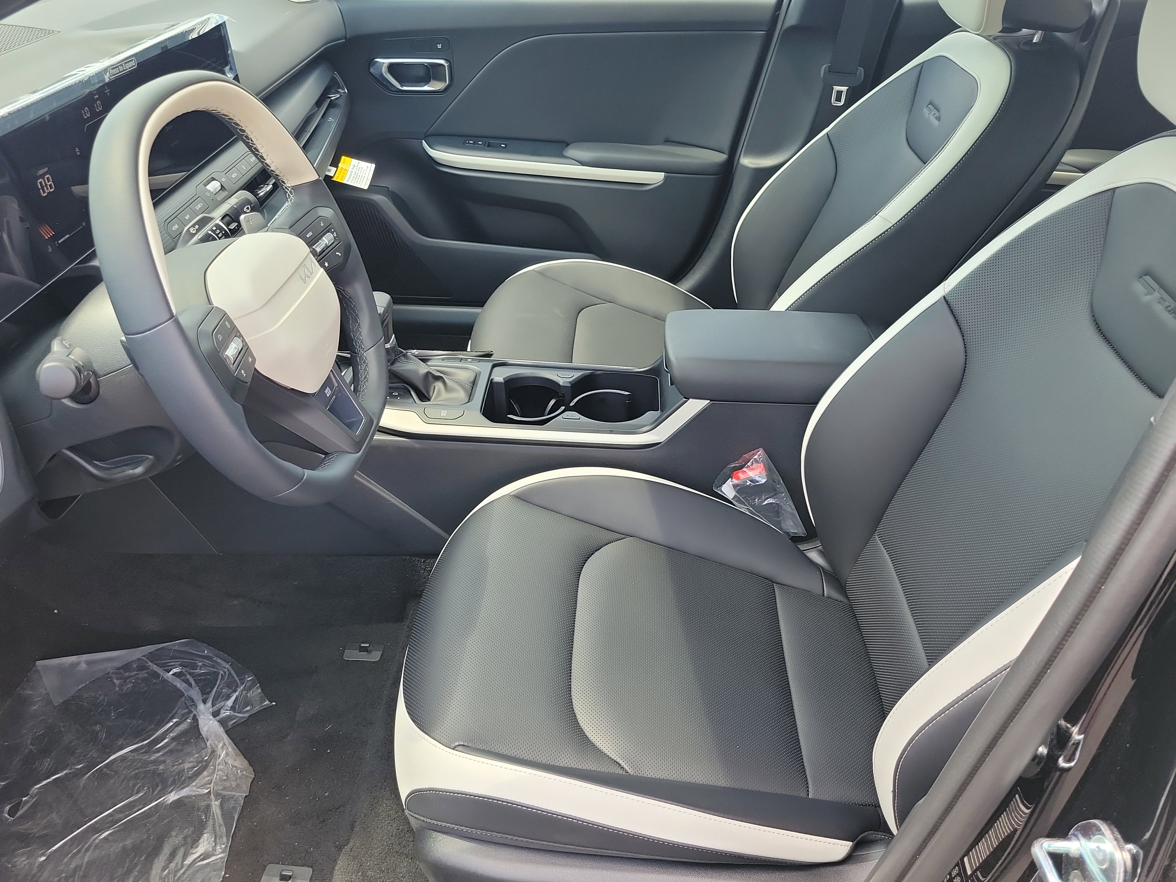 New 2026 Kia K4 GT-Line FWD image 17