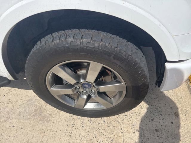 Used 2015 Ford F150 XLT w/ Equipment Group 301A Mid AWD/4WD image 2