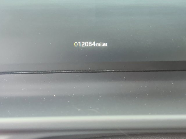 Certified 2025 Land Rover Defender 110 AWD/4WD image 8