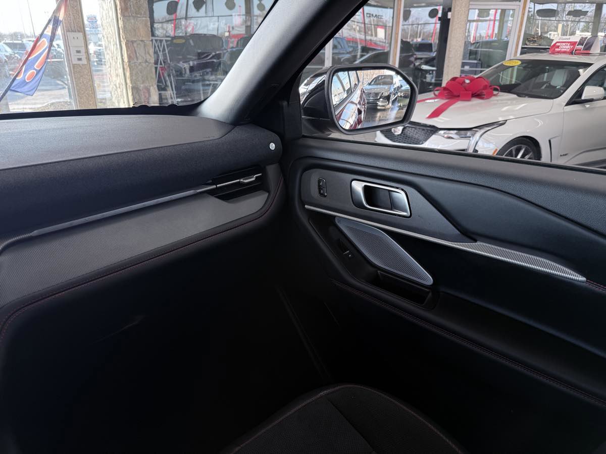 Used 2026 Ford Explorer ST w/ Sun And Sound Package image 42