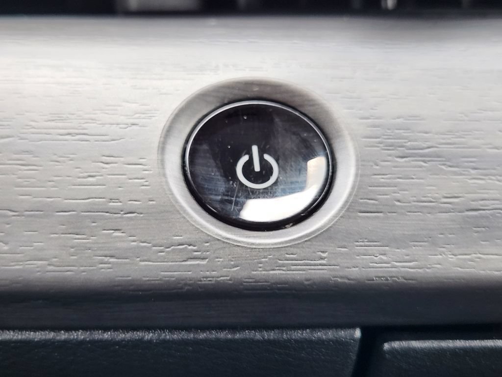 Certified 2023 Nissan Ariya FWD image 18