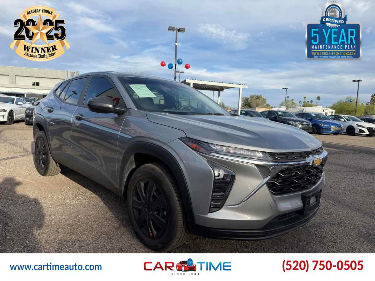 Used 2024 Chevrolet Trax LS FWD image 3