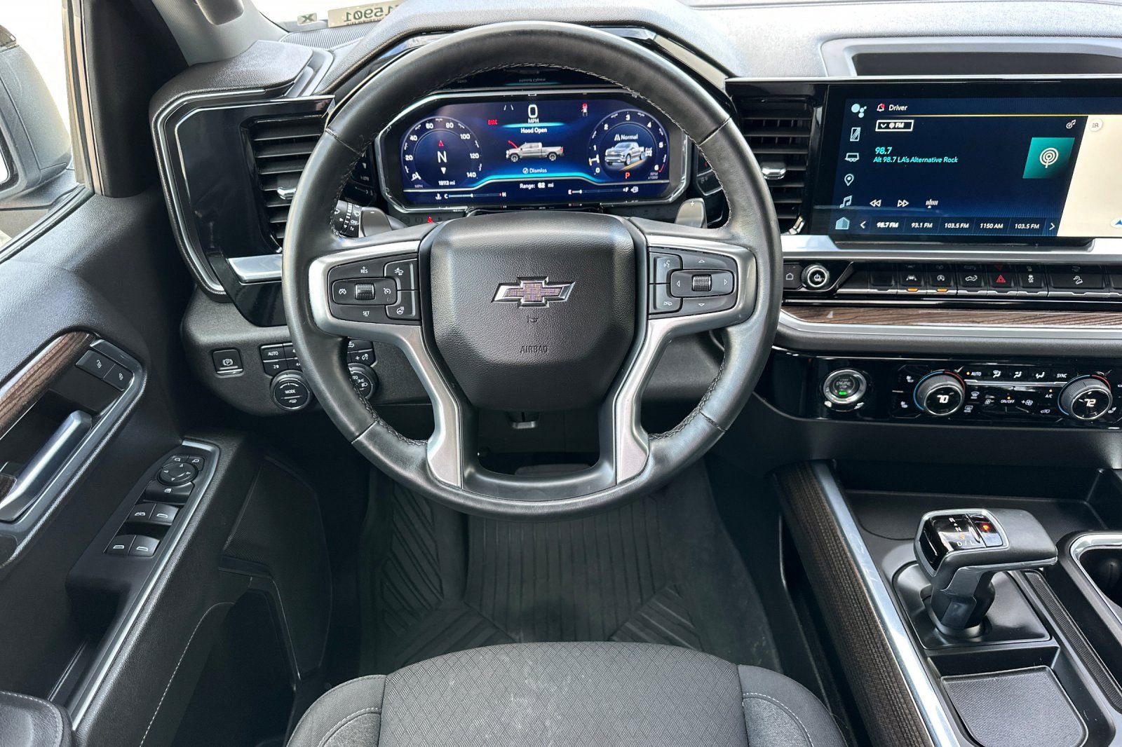 Certified 2023 Chevrolet Silverado 1500 RST AWD/4WD image 17