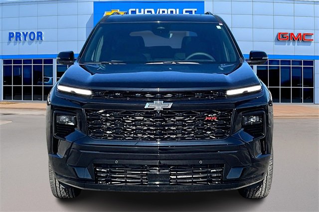 Used 2025 Chevrolet Traverse RS w/ LPO, Floor Liner Package image 2