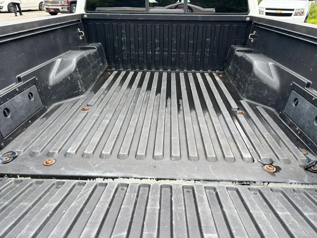 Used 2016 Toyota Tacoma SR5 w/ SR5 Appearance Package (SN) AWD/4WD image 14