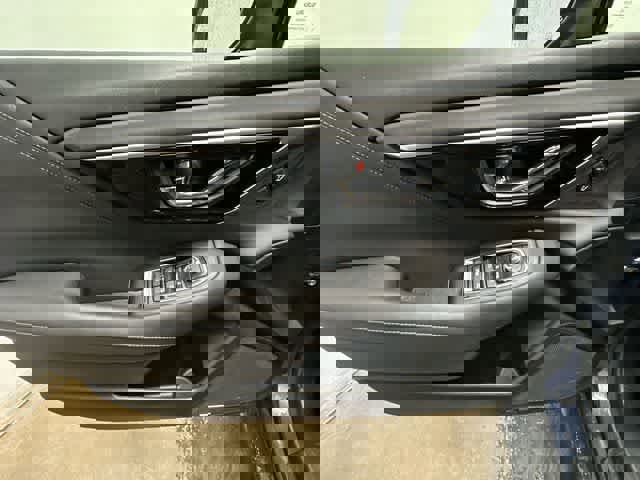 Used 2023 Subaru Outback Limited image 19