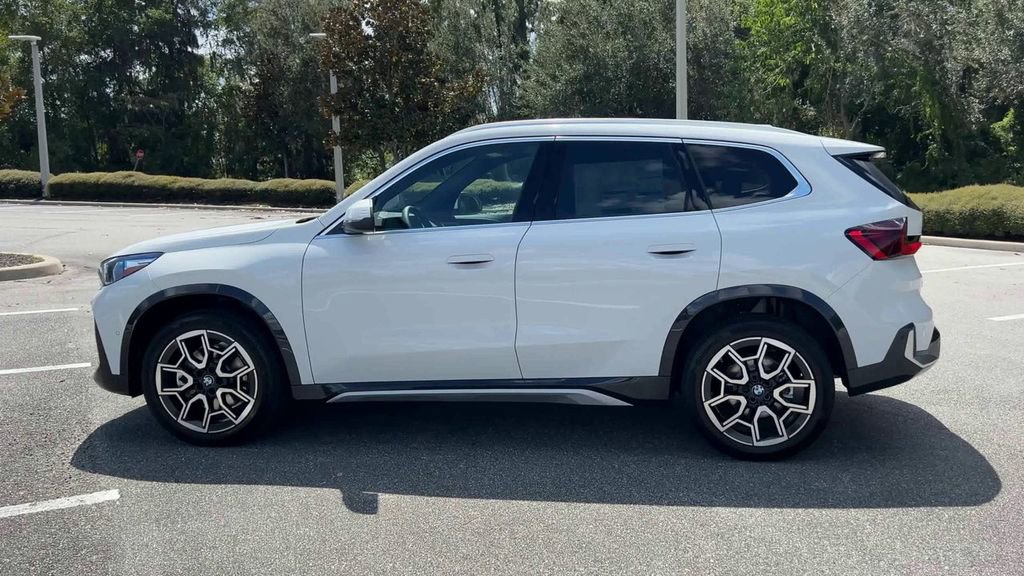 New 2026 BMW X1 xDrive28i w/ Convenience Package image 5