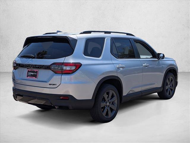New 2026 Honda Pilot Sport image 2