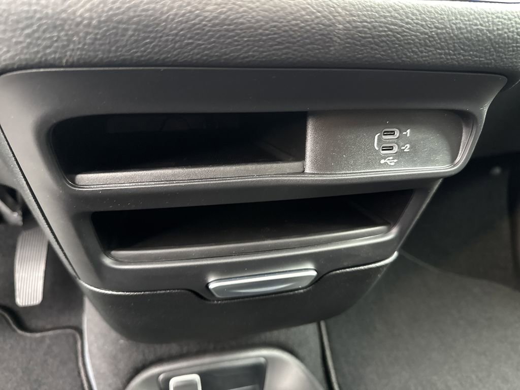 New 2026 Chrysler Pacifica Select image 25