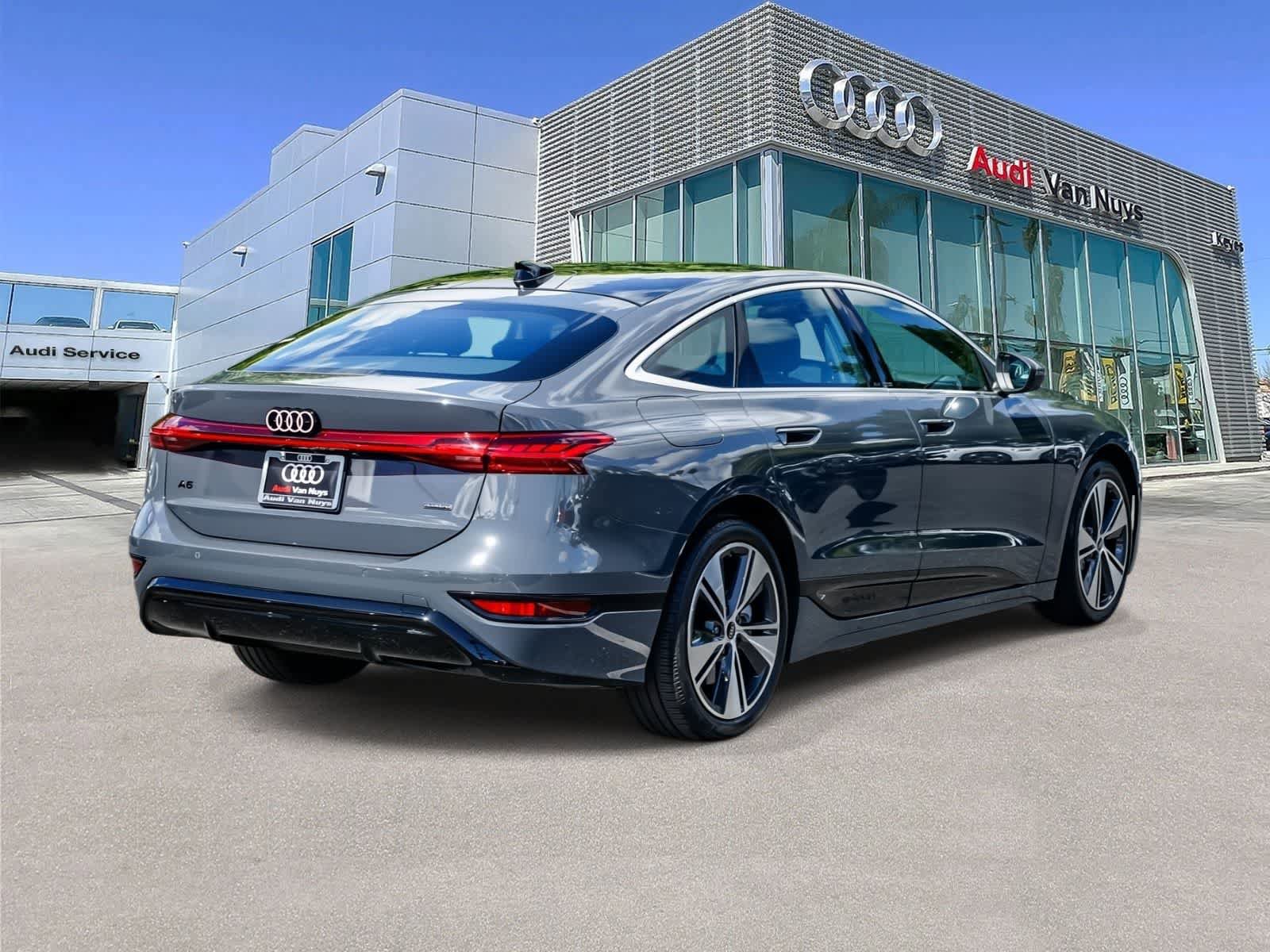 Used 2025 Audi A6 e-tron Premium w/ Convenience Package AWD/4WD image 4