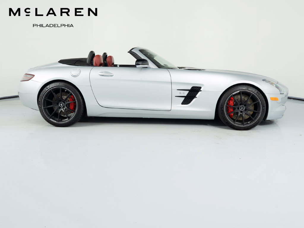 Used 2012 Mercedes-Benz SLS AMG Roadster image 5
