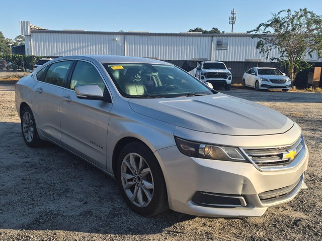 Used 2016 Chevrolet Impala LT w/ Convenience Package FWD image 3