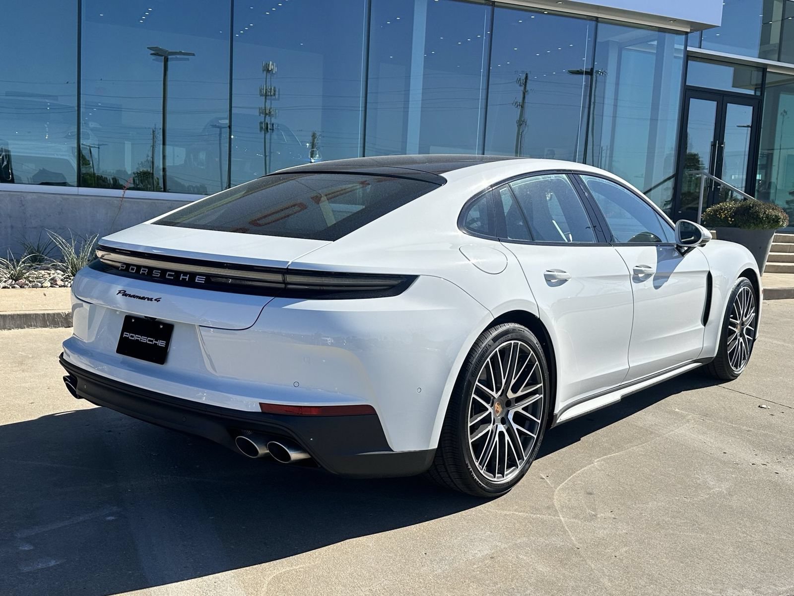New 2026 Porsche Panamera 4 AWD/4WD image 7