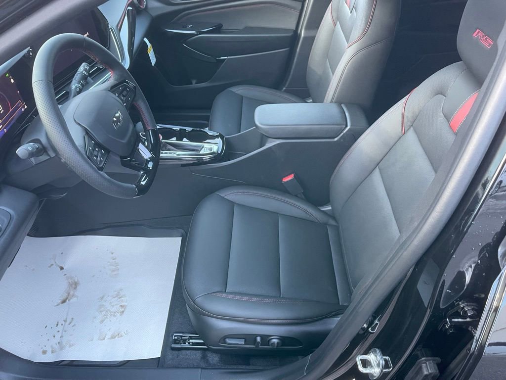 New 2026 Chevrolet Trax RS w/ Sunroof Package image 11