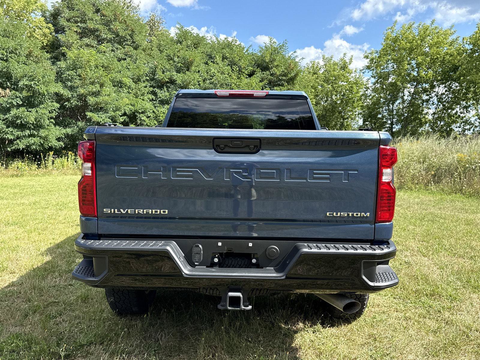 Used 2026 Chevrolet Silverado 2500 Custom w/ Custom Convenience Package AWD/4WD image 10