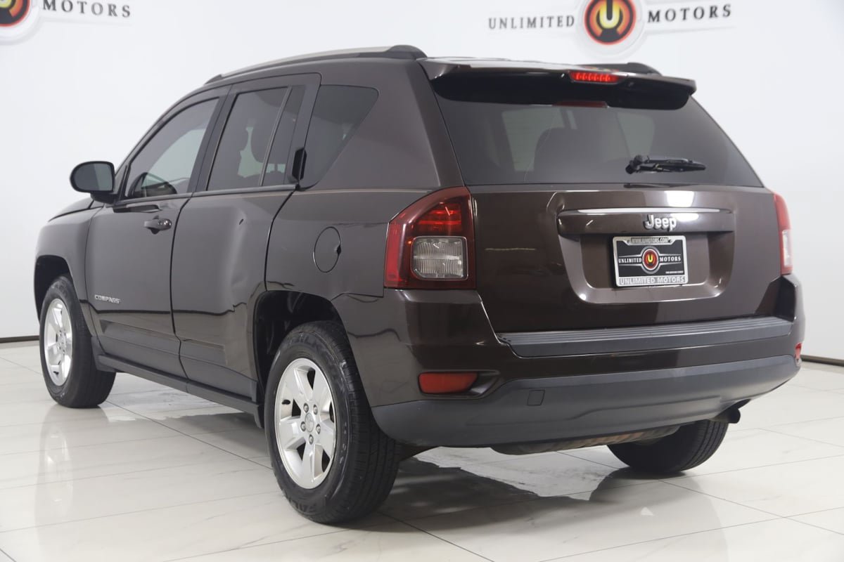 Used 2014 Jeep Compass Sport w/ Power Value Group FWD image 4