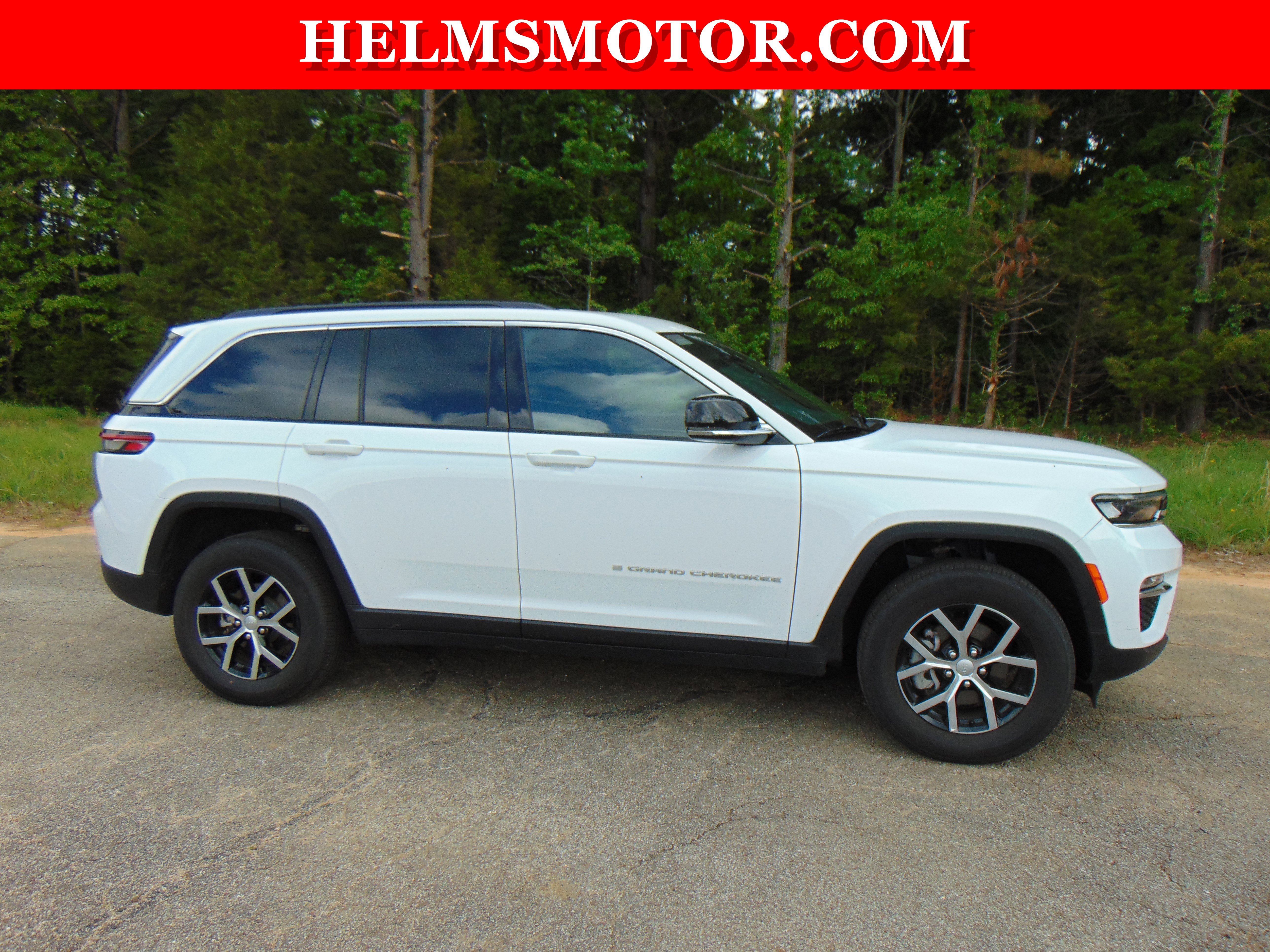 Certified 2025 Jeep Grand Cherokee Limited AWD/4WD image 11