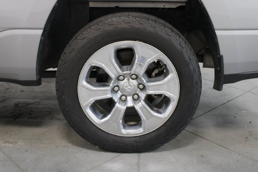 Used 2020 RAM 1500 Big Horn AWD/4WD image 18