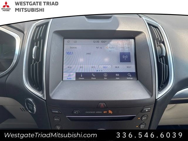 Used 2019 Ford Edge Titanium w/ Equipment Group 301A FWD image 17