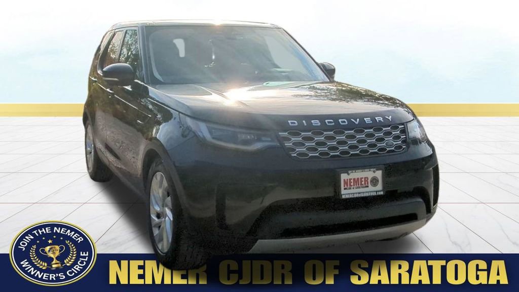 Used 2024 Land Rover Discovery S image 3