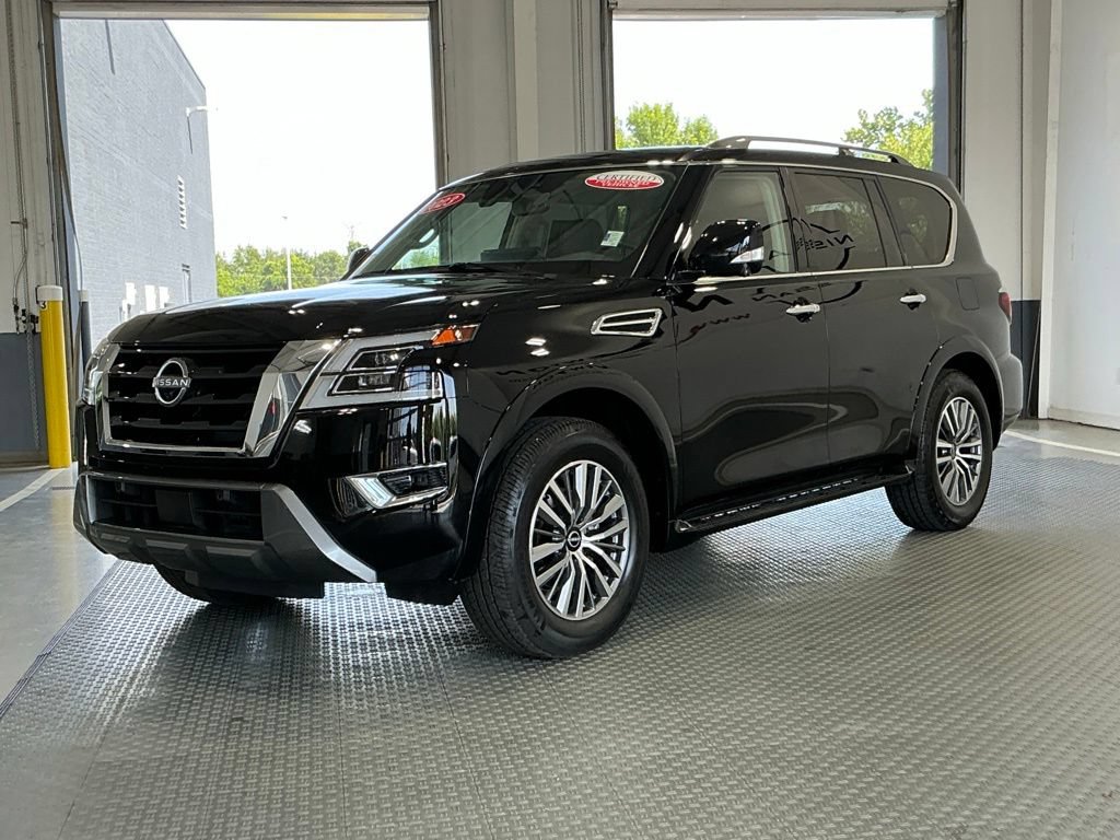 Used 2023 Nissan Armada SL w/ Captain's Chairs Package RWD image 2