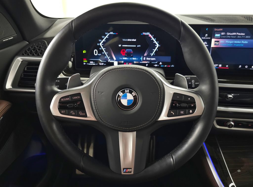 Used 2024 BMW X5 xDrive40i w/ M Sport Package AWD/4WD image 19