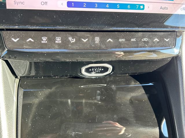 New 2026 Jeep Grand Cherokee Altitude image 24