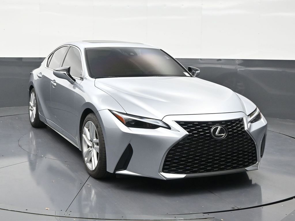 Used 2023 Lexus IS 300 w/ Comfort Package RWD image 7