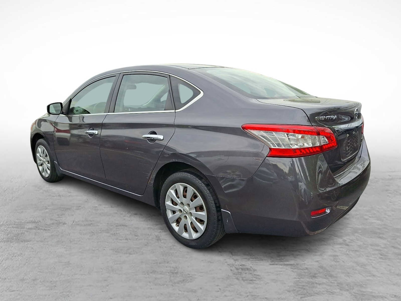Used 2015 Nissan Sentra SV FWD image 6