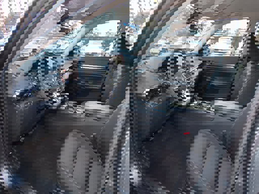 Used 2022 Nissan Altima 2.5 SV image 2