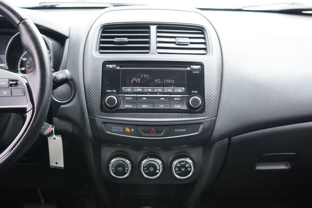 Used 2017 Mitsubishi Outlander Sport ES FWD image 21