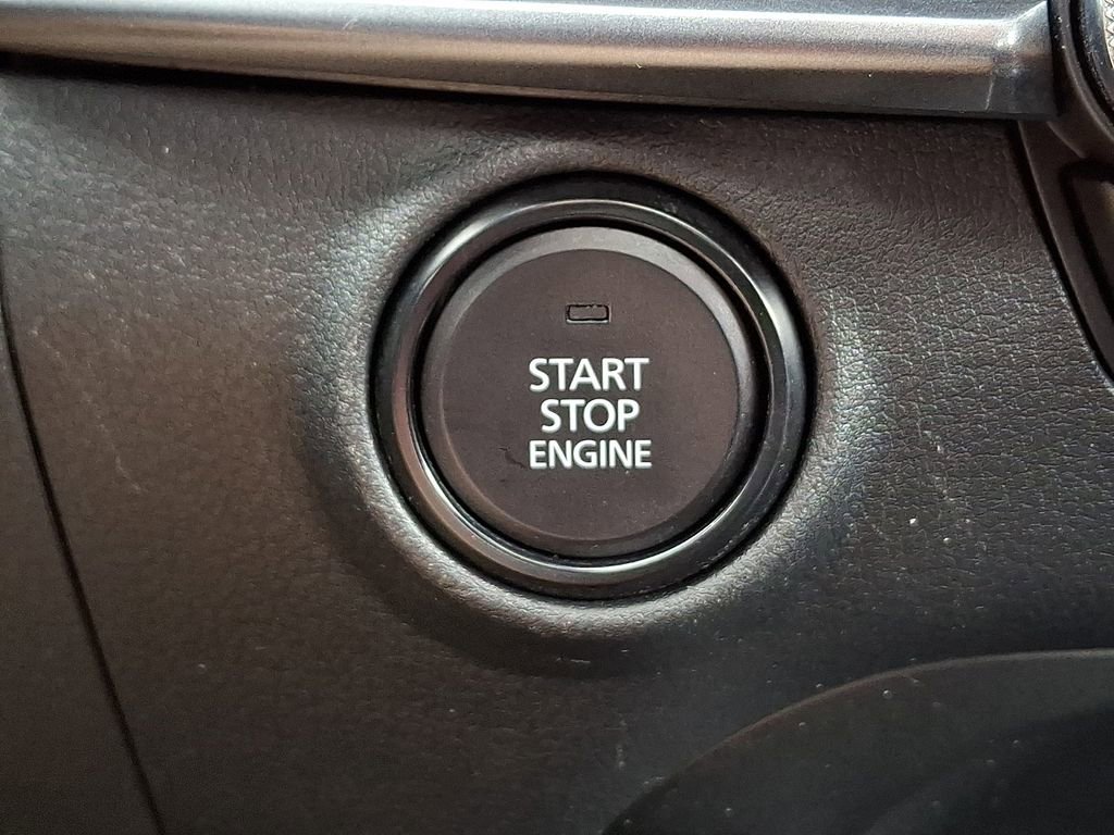 Used 2024 MAZDA MAZDA3 s image 23