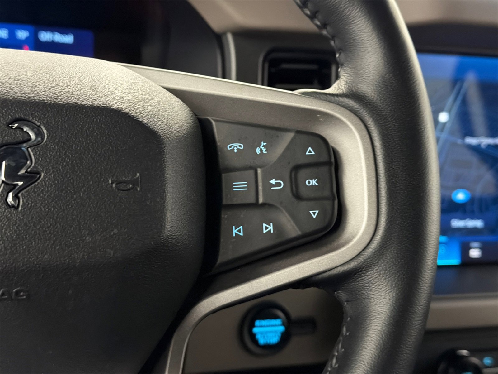 Used 2024 Ford Bronco Wildtrak image 21