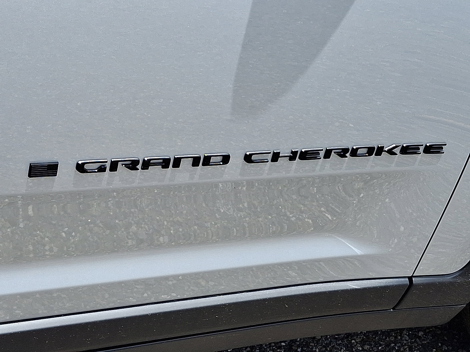 New 2025 Jeep Grand Cherokee L Altitude image 16