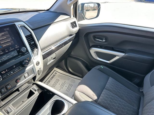 Used 2021 Nissan Titan SV w/ SV Convenience Package image 28