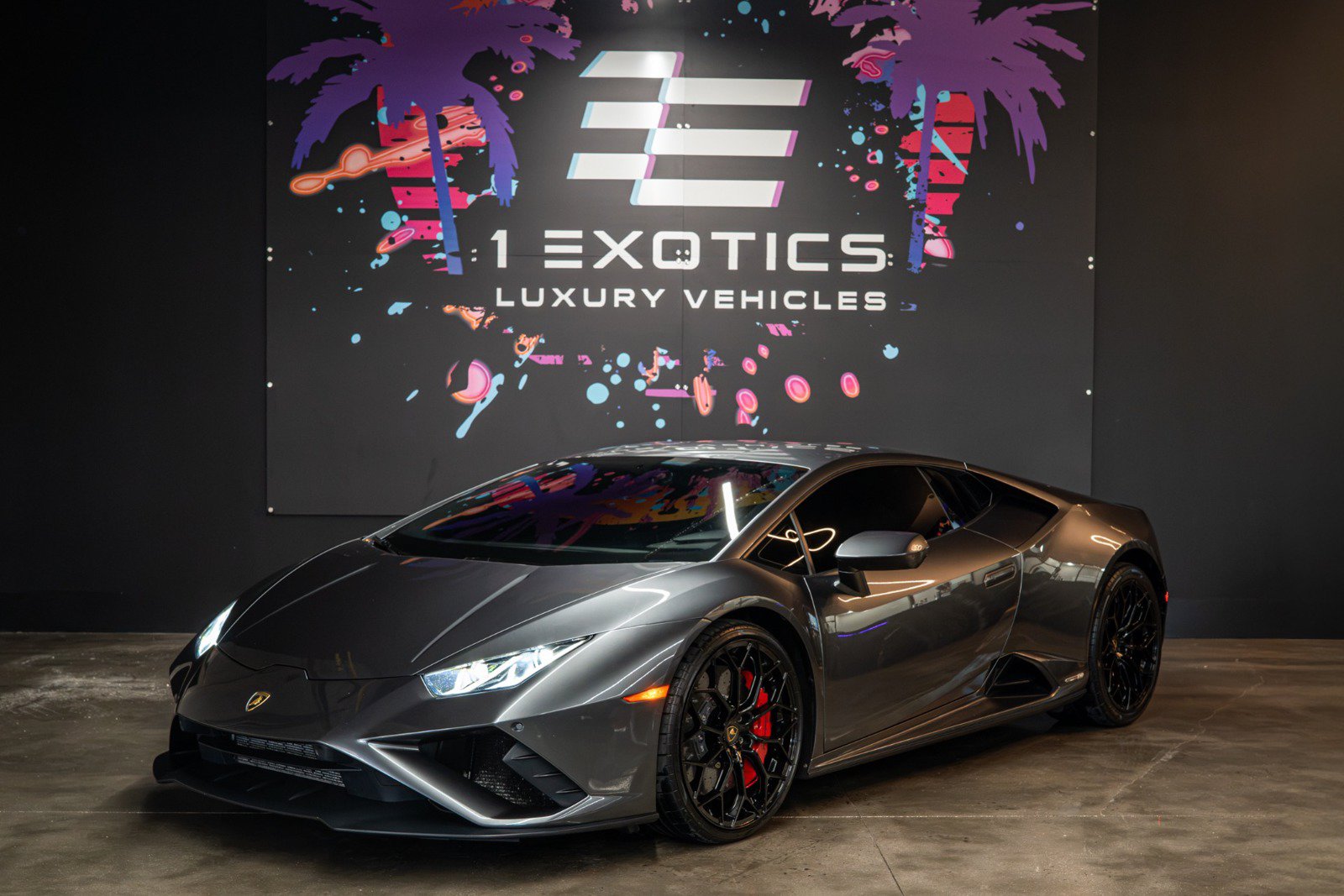 Used 2021 Lamborghini Huracan EVO RWD image 1