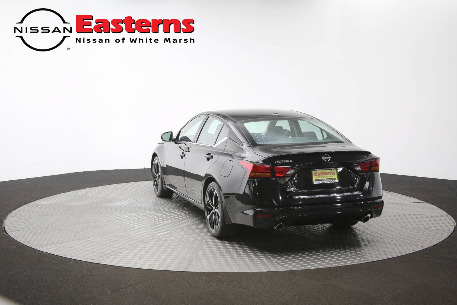 Used 2023 Nissan Altima 2.5 SR FWD image 64