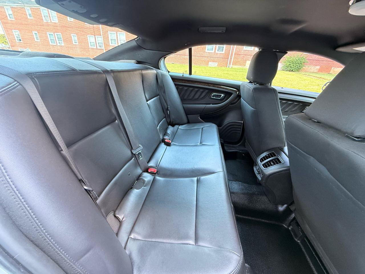 Used 2018 Ford Taurus Police Interceptor w/ Ready For The Road Package FWD image 4