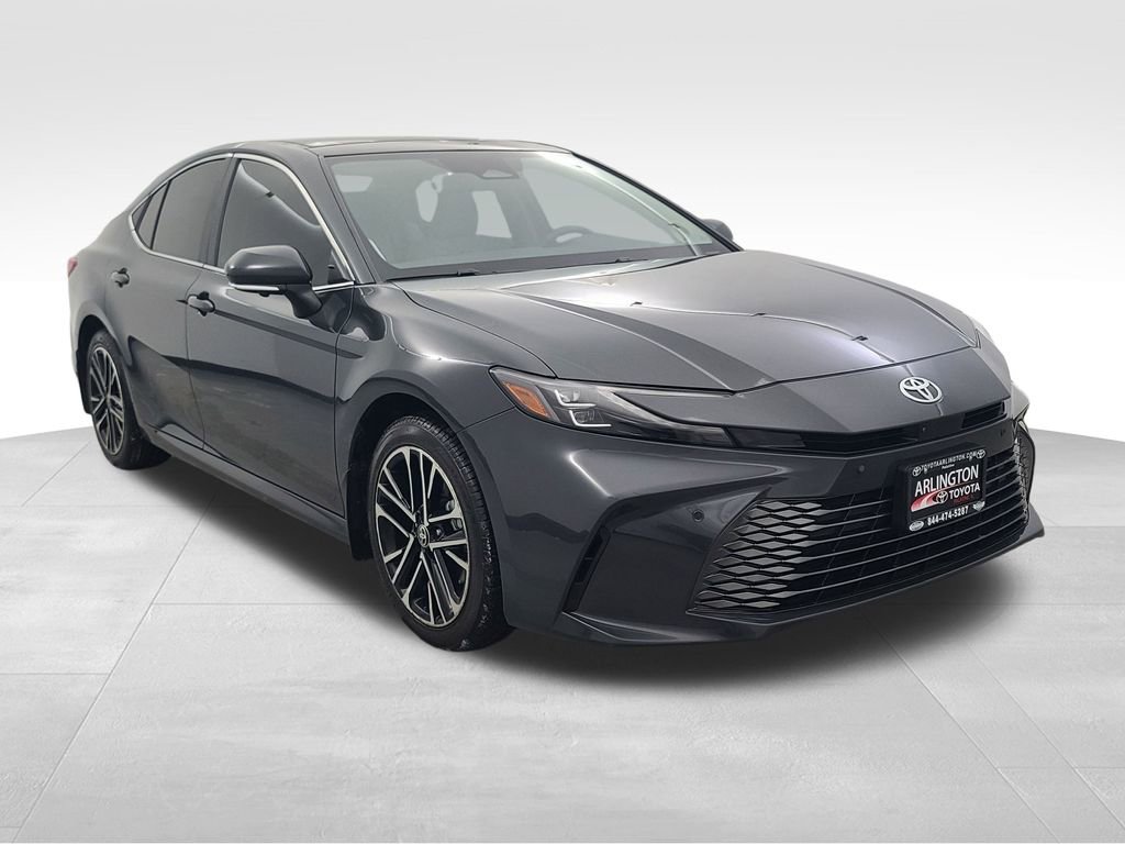 Used 2025 Toyota Camry XLE w/ Premium Plus Package video 2