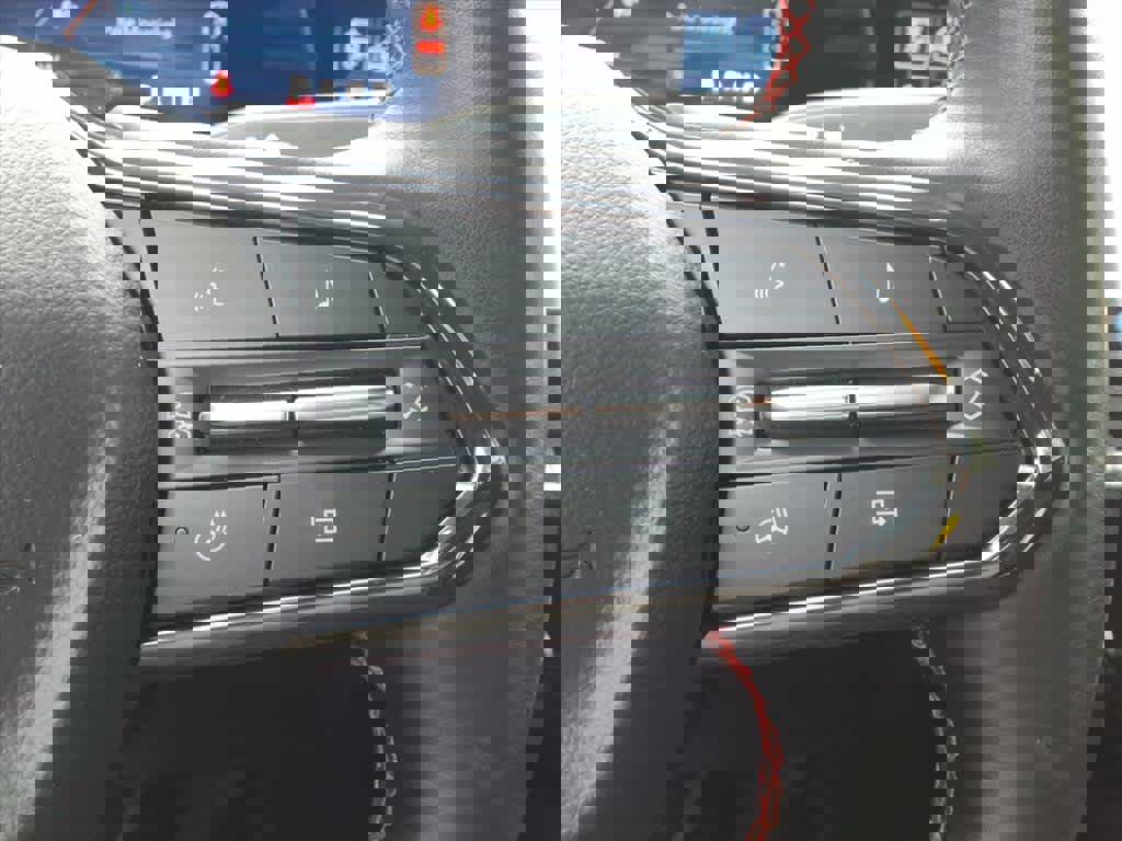 Used 2024 Chevrolet Blazer EV RS image 15