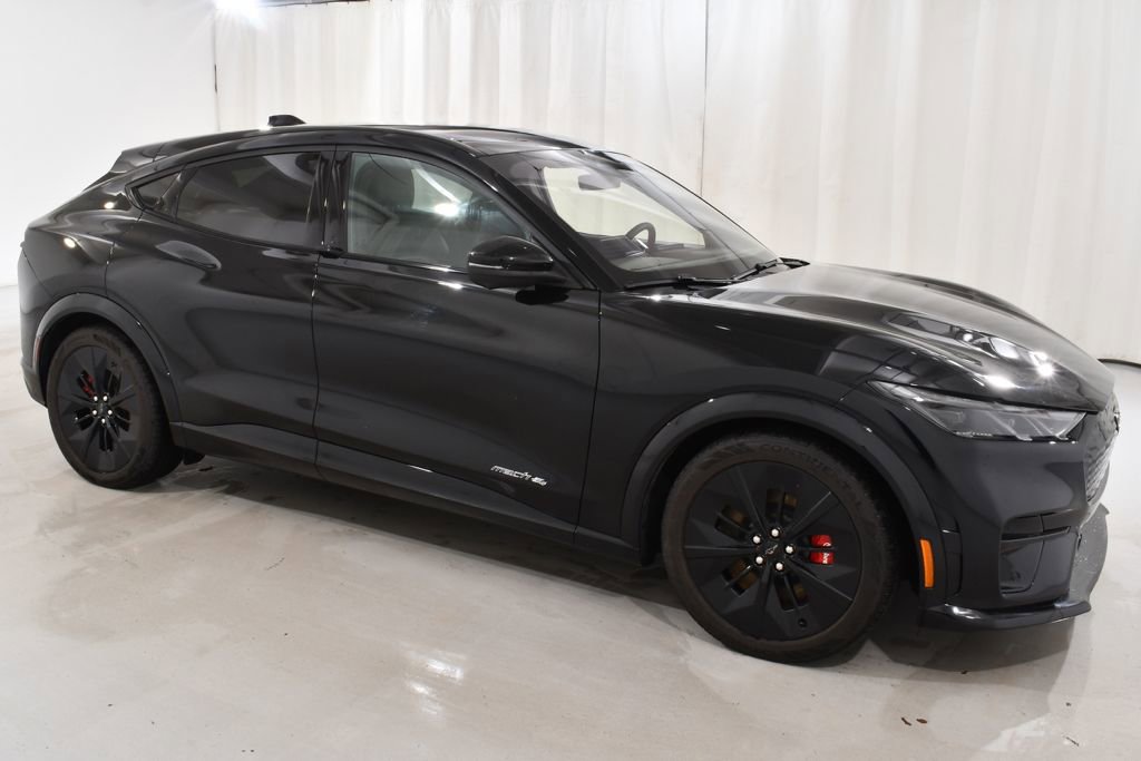 Used 2025 Ford Mustang Mach-E GT image 5