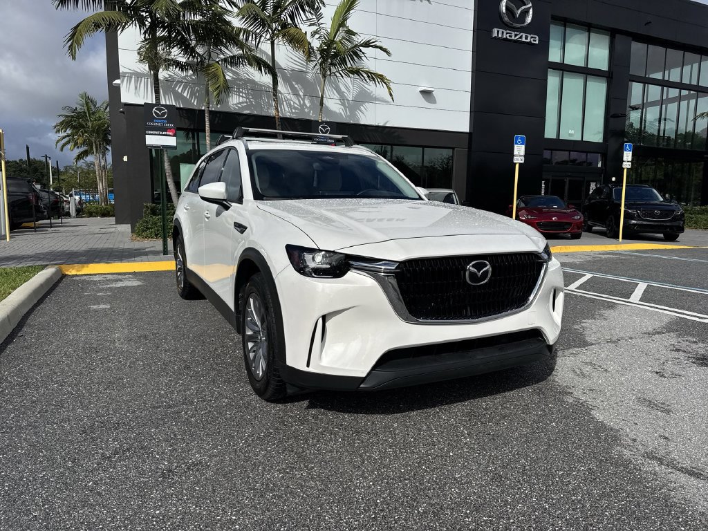 Used 2024 MAZDA CX-90 Plug-In Hybrid w/ Preferred AWD/4WD image 7