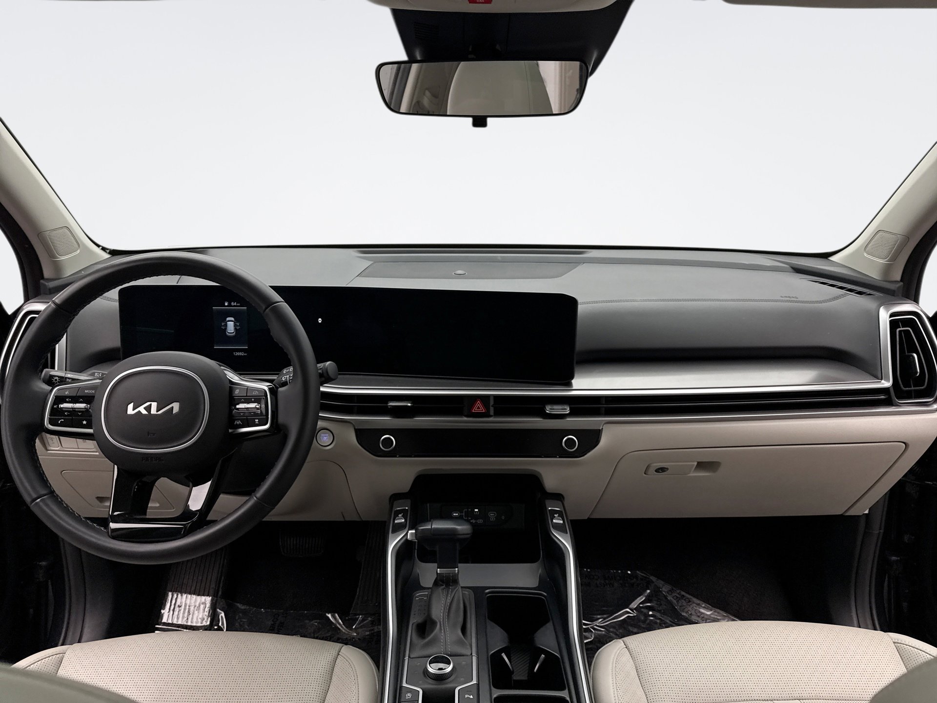 Used 2025 Kia Sorento S w/ Panoramic Sunroof Package image 14