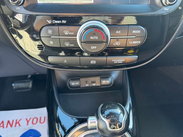 Used 2015 Kia Soul ! w/ Sun & Sound Package image 23