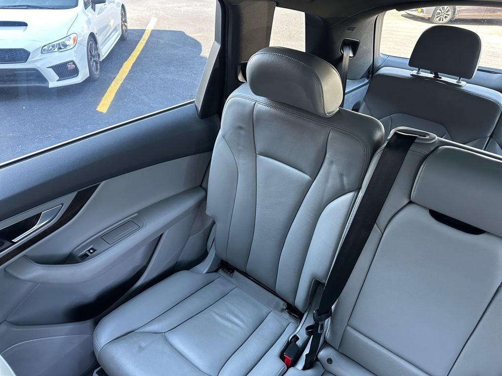 Used 2019 Audi Q7 2.0T Premium w/ Cold Weather Package image 42