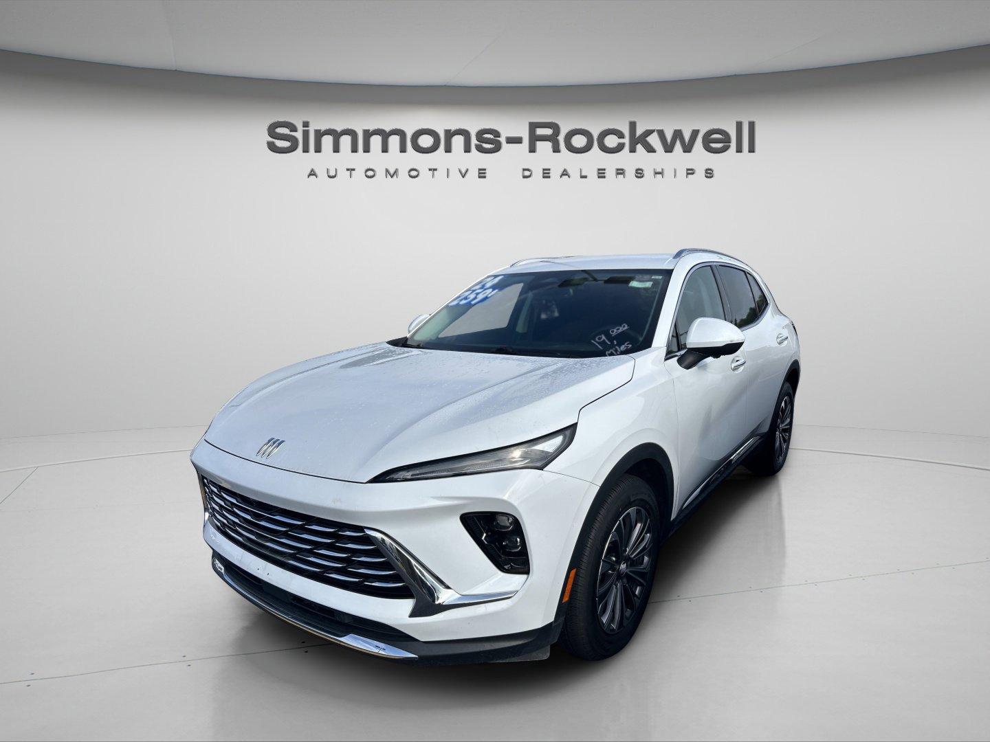 Used 2024 Buick Envision Preferred image 3